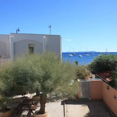 Apart-hotel Les Stoechades