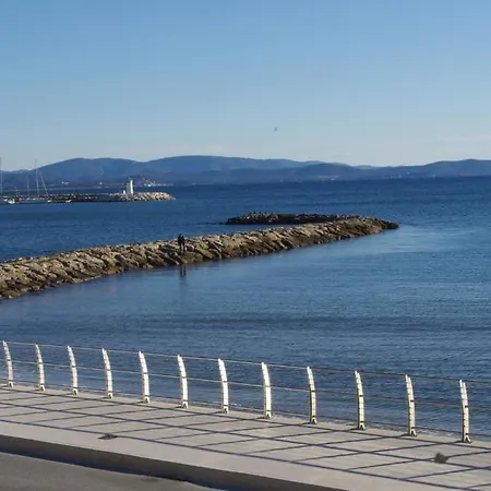 Apart-hotel Les Stoechades Hyères