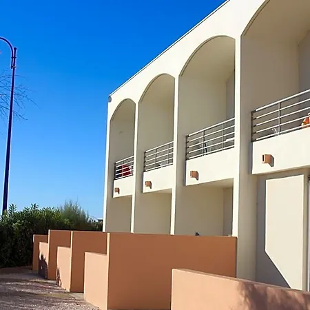 Aparthotel Les Stoechades 2*