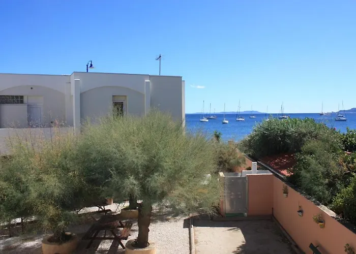 Apart Otel Les Stoechades