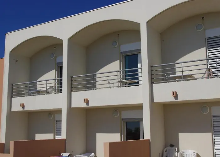 Les Stoechades Apart Otel 2*